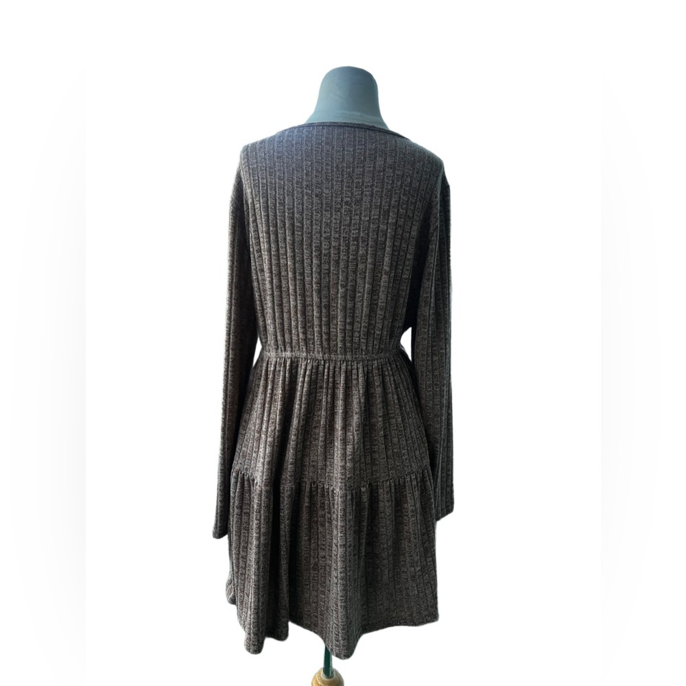 NWT CUPSHE Women's Mini Dress V Neck Knit Ruffled Hem Belted Long Sleeve A Line - Picture 5 of 7